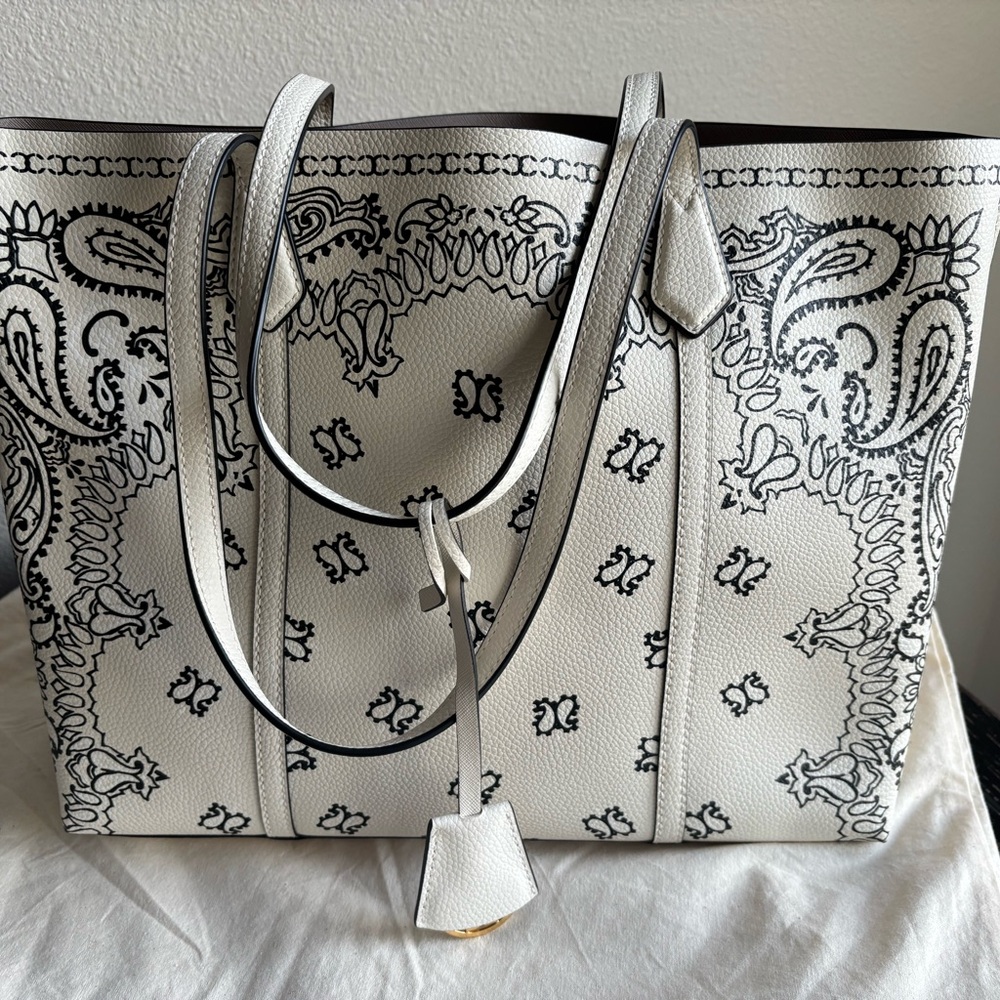 Brand NEW Tory Burch Ivory Americana Bandana Paisley Tote